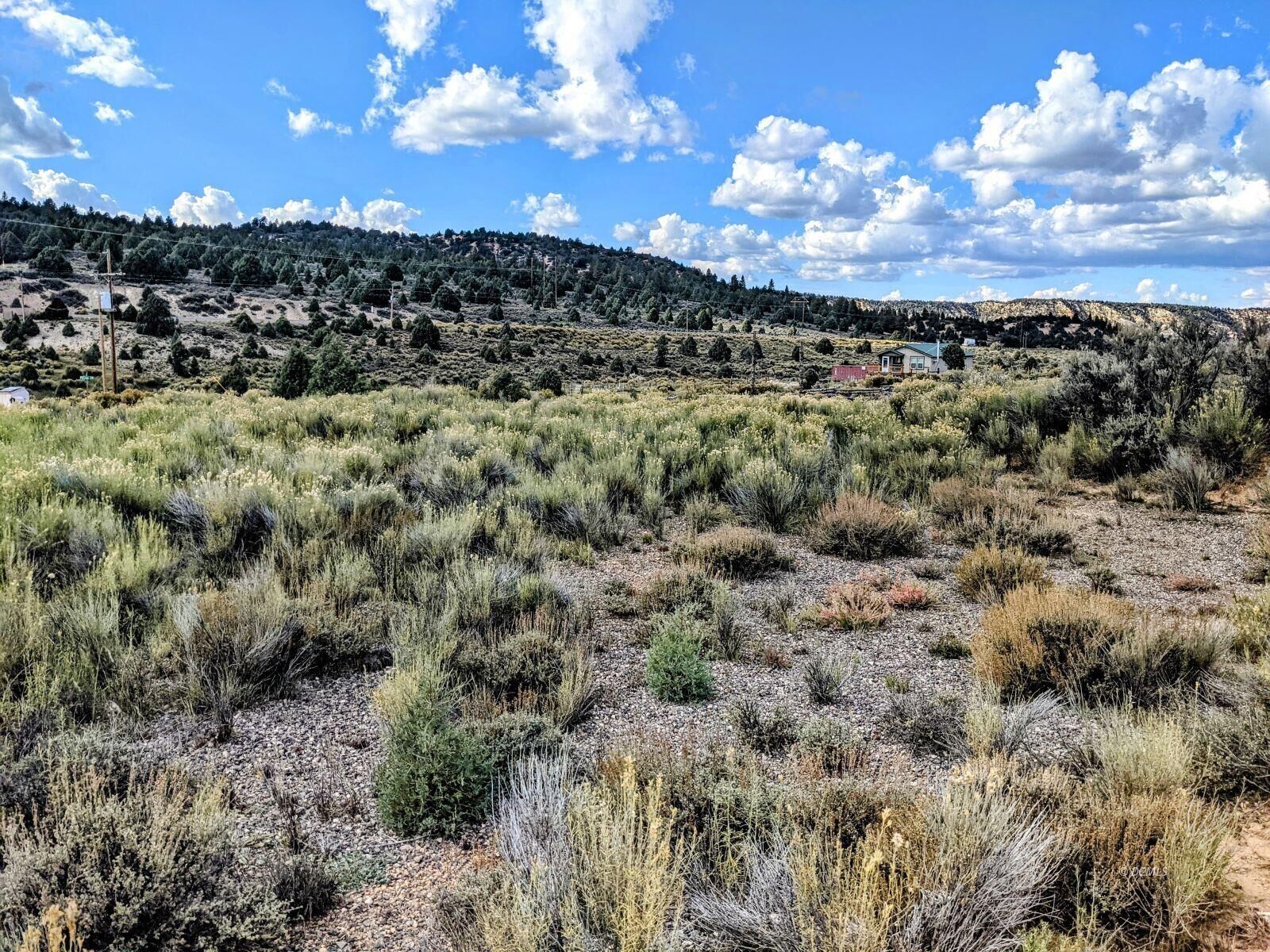 Property Photo: Havasupai Dr UT 84762