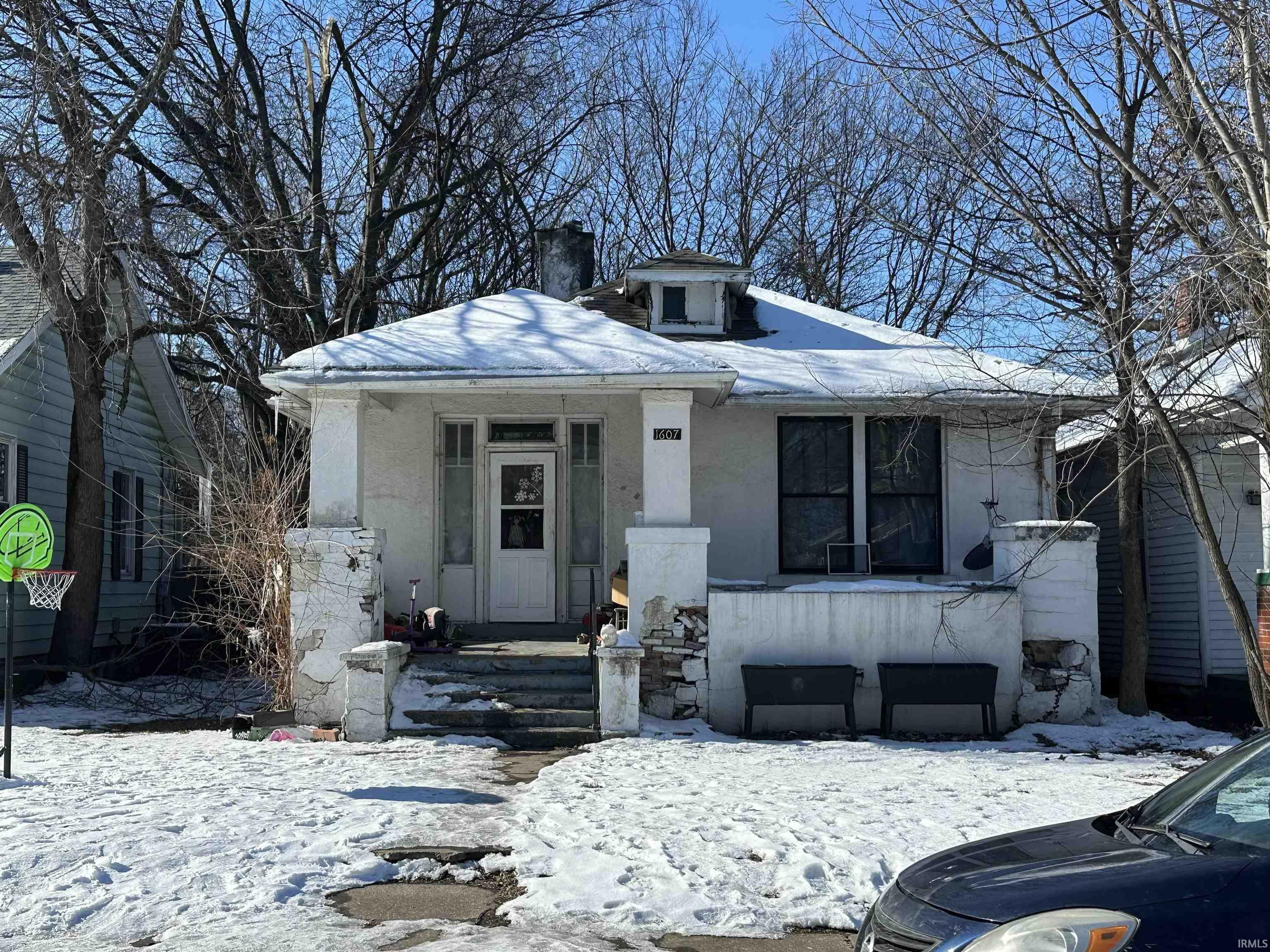 1607 S Morton Avenue  Evansville IN 47713-2809 photo