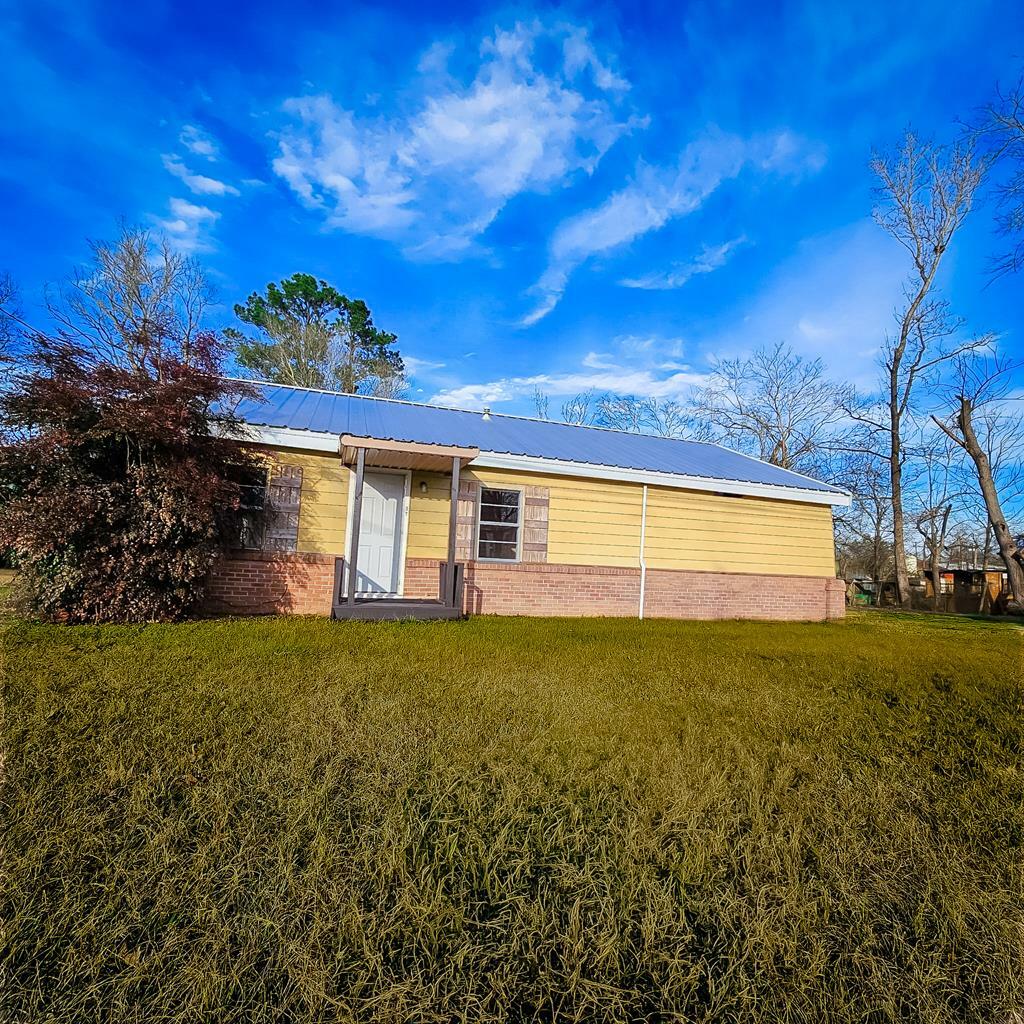 Property Photo:  37 Homer Street  TX 75976 