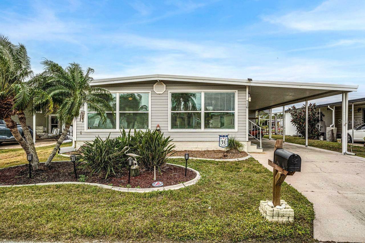 Property Photo:  716 Blackburn Boulevard  FL 34287 