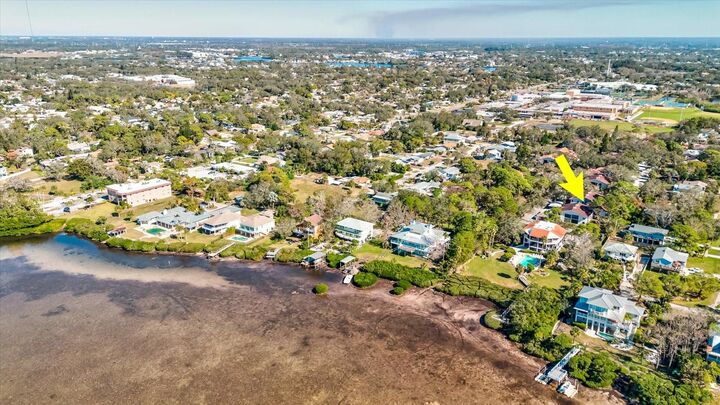 300 S Florida Avenue 400D  Tarpon Springs FL 34689 photo