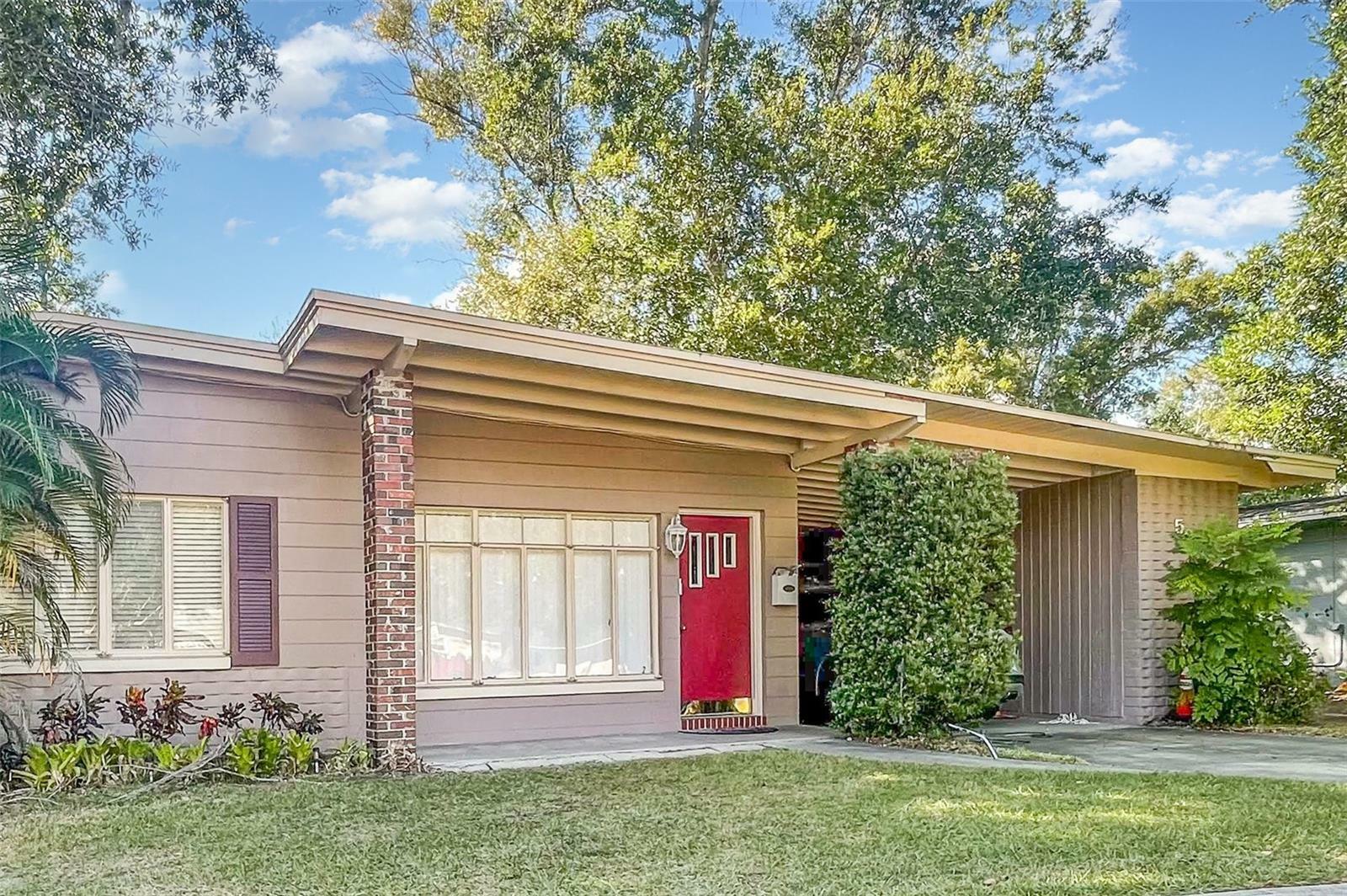 Property Photo:  525 S Lakemont Avenue  FL 32792 