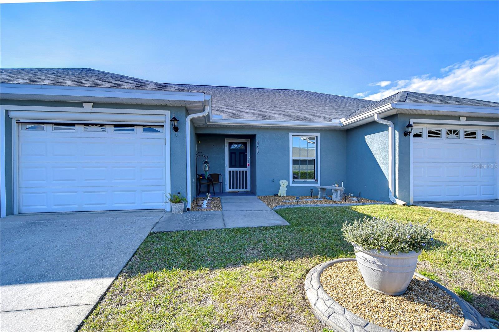 Property Photo: 6723 Basswood Circle FL 33542