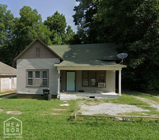 Property Photo:  610 W Jefferson Avenue  AR 72401 