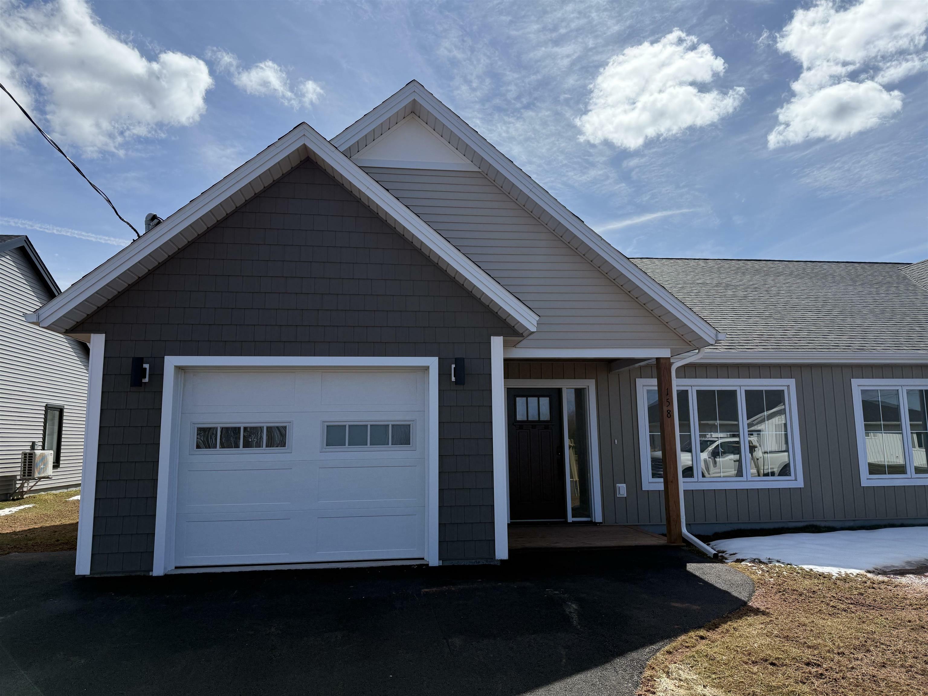 Property Photo: 158 Key Avenue PE C1N 6G3