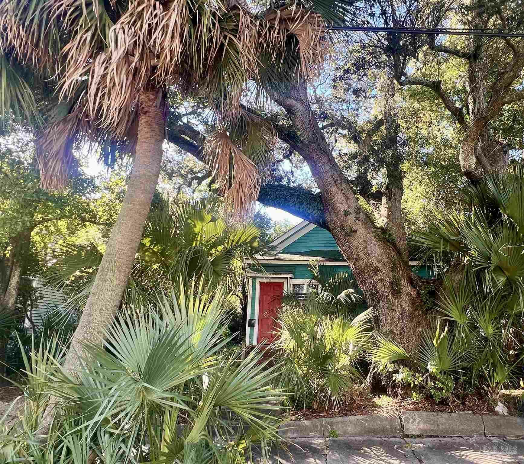 217 N Barcelona St  Pensacola FL 32502 photo