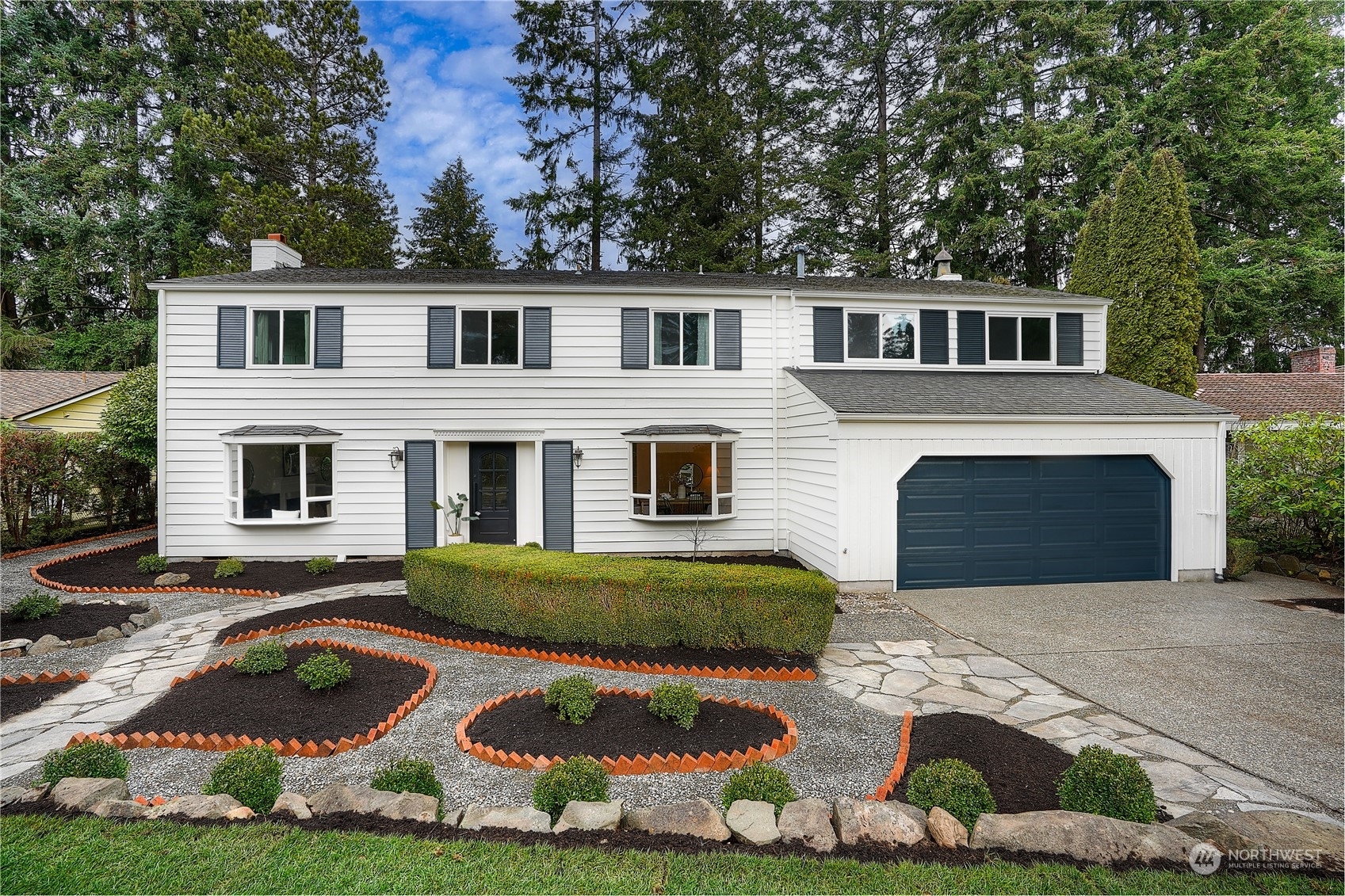 Property Photo: 32520 30th Avenue SW WA 98023