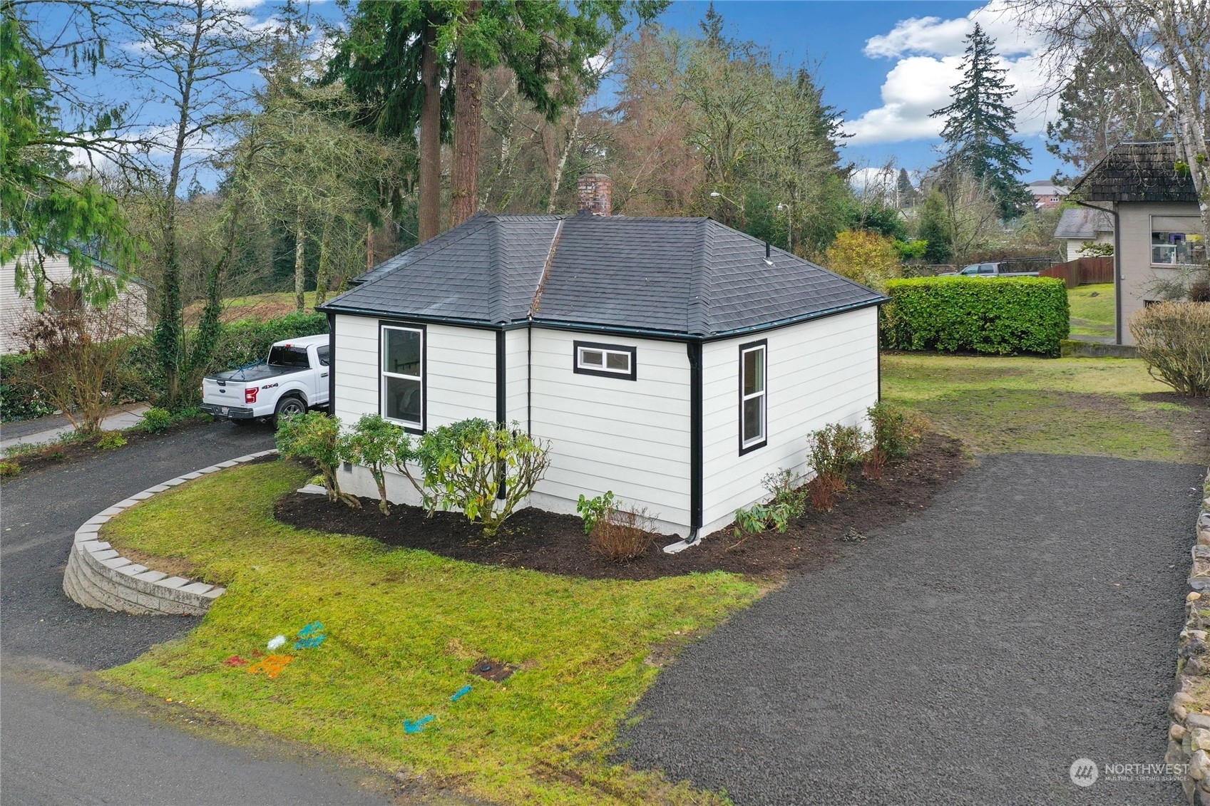 Property Photo:  2311 NE Sunset Lane  WA 98310 