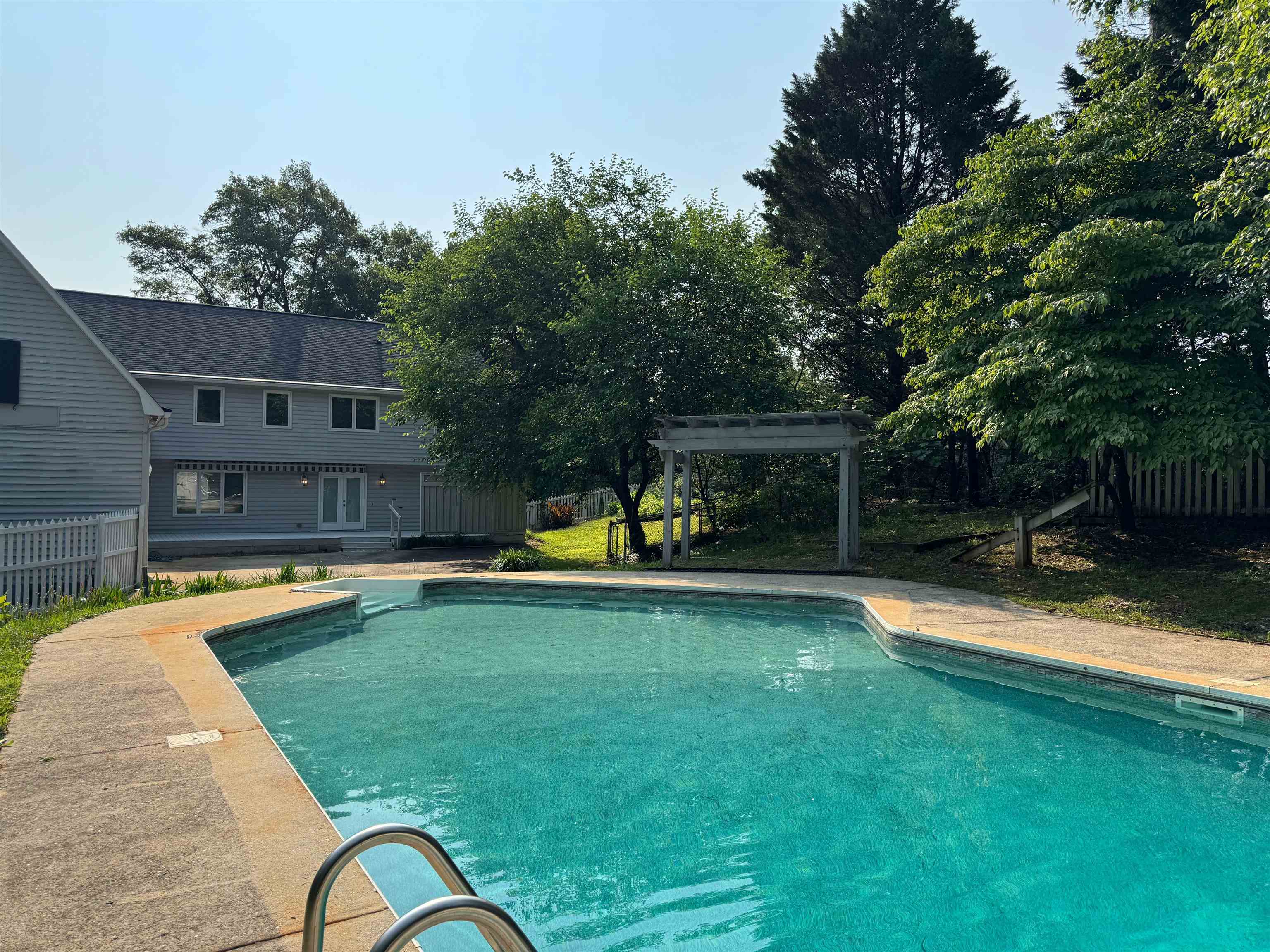 Property Photo: 100 Heritage Hills Drive SC 29307