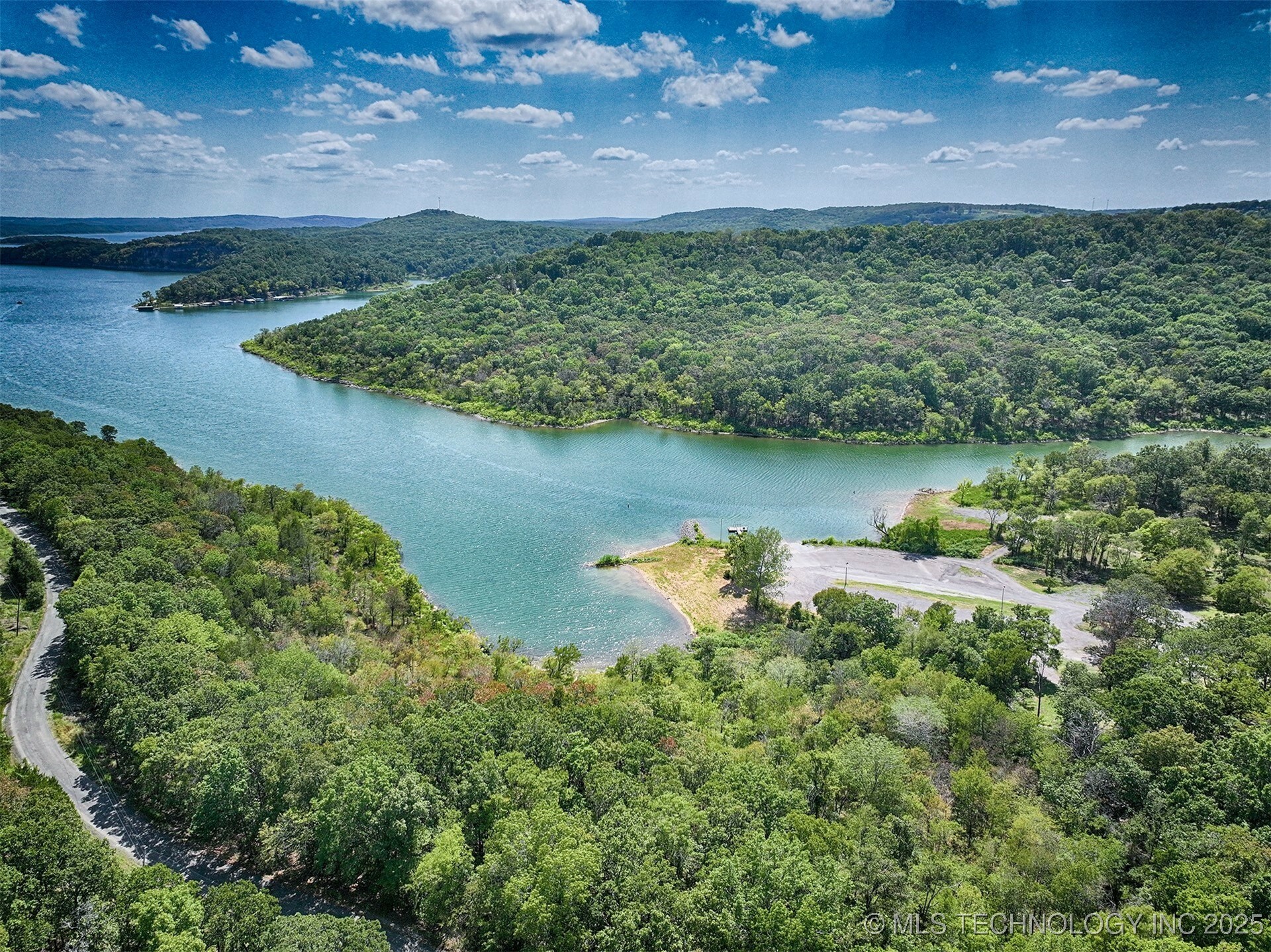 Property Photo: 30981 S 520 Road OK 74451