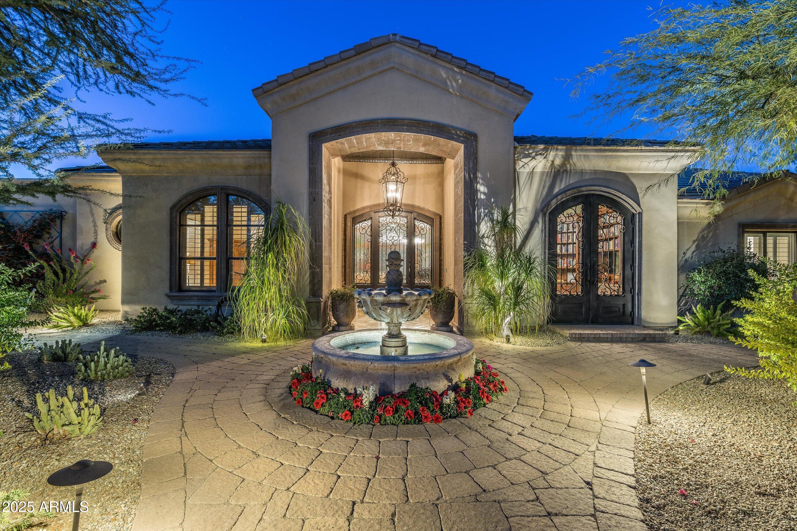 Property Photo: 7130 E Berneil Lane AZ 85253