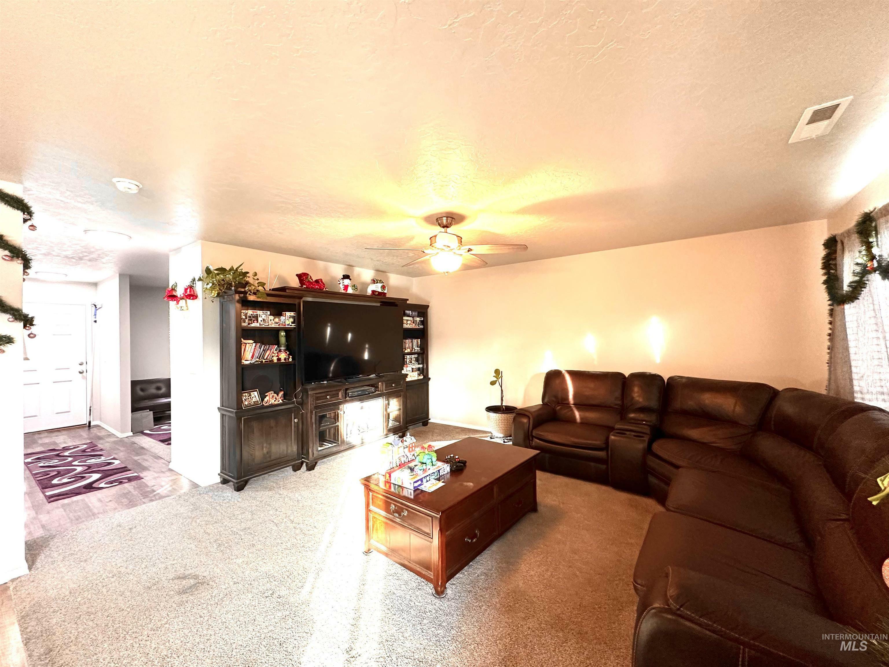 Property Photo:  13621 Bascom St.  ID 83607 