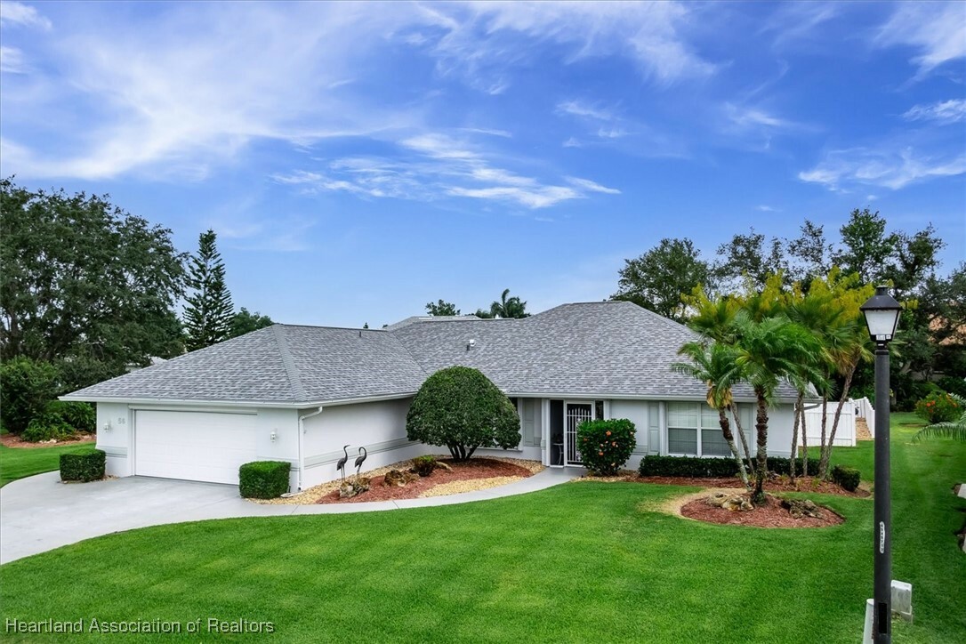 Property Photo:  56 Somerset Lane  FL 33852 