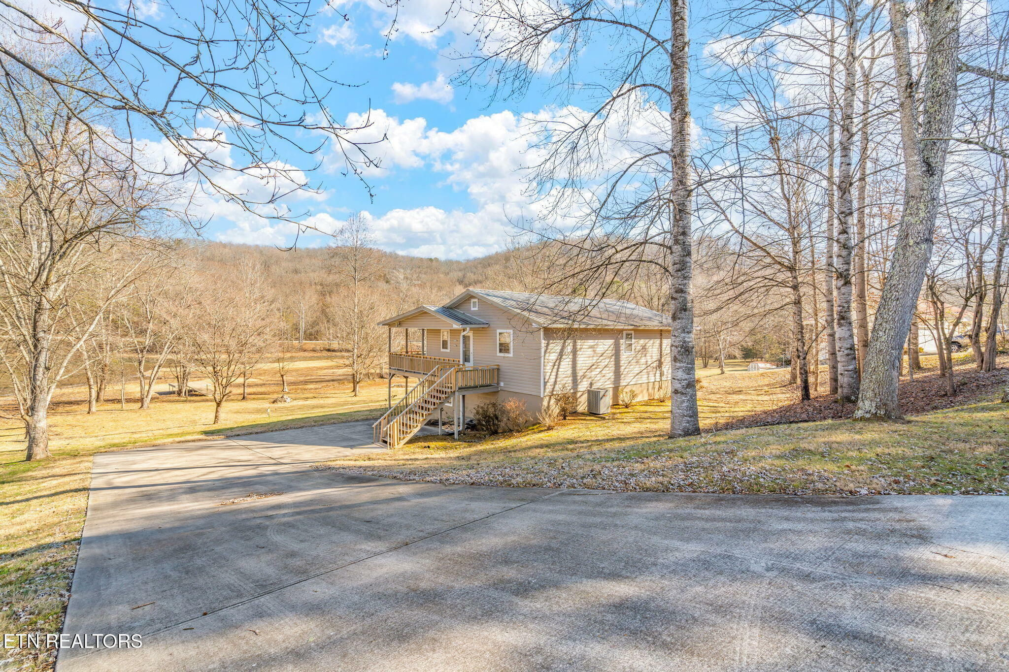 Property Photo:  364 Dean Drive  TN 37880 