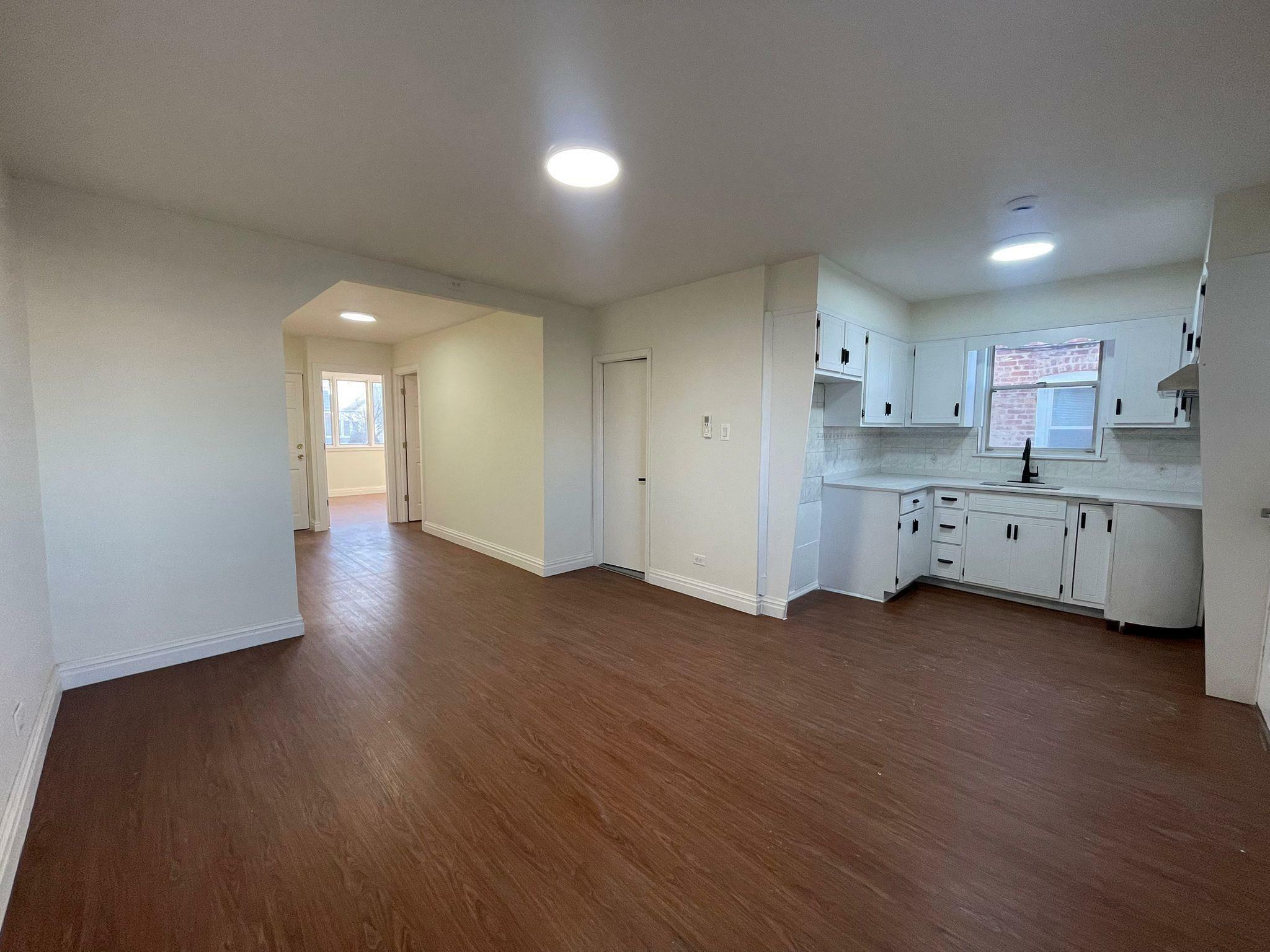 Property Photo:  274 Logan Avenue 1  NY 10465 