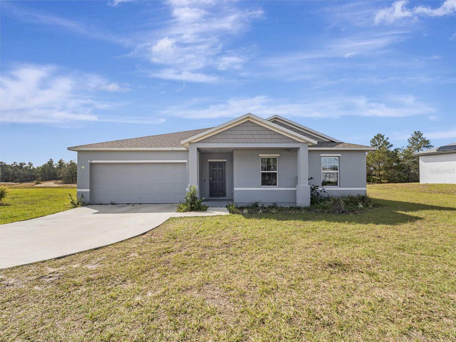 Property Photo:  123 Zinnia Lane W  FL 34759 