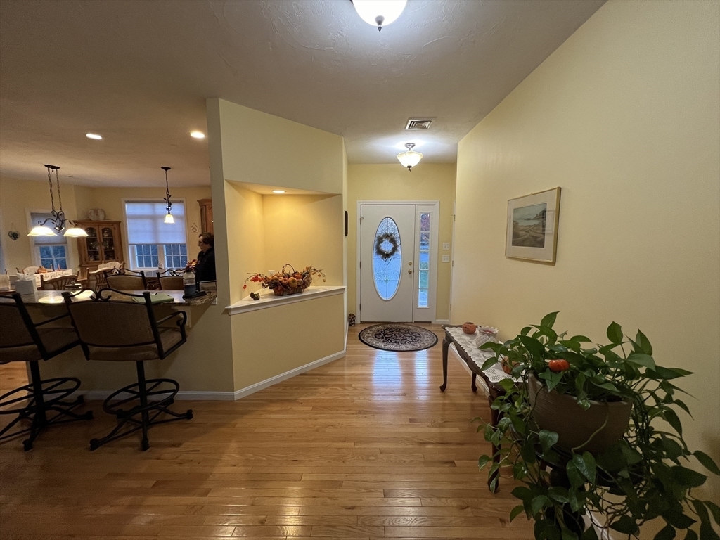 Property Photo:  5 Patriot Circle  MA 02333 