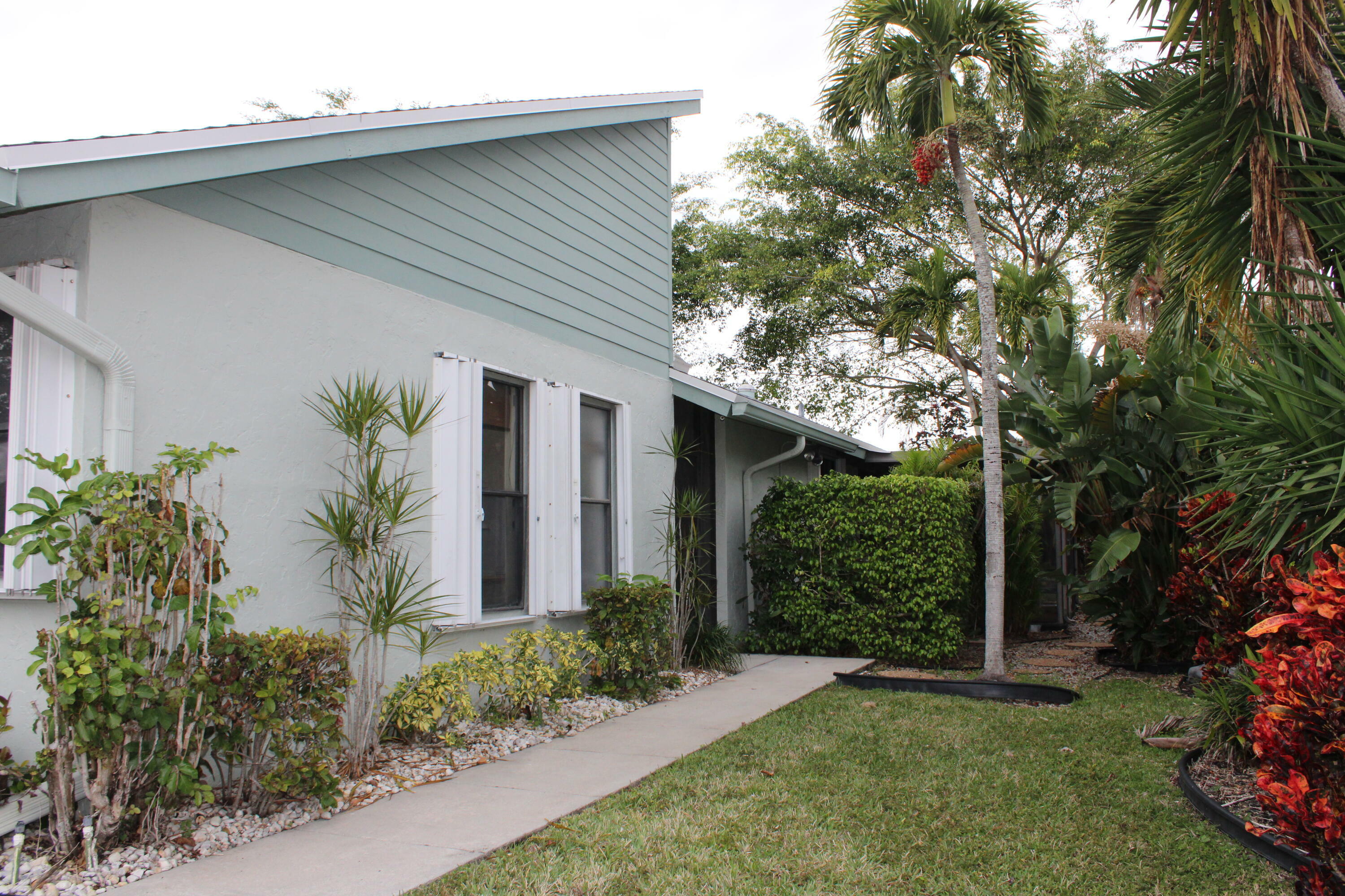 Property Photo:  2583 NW 13th Street  FL 33445 