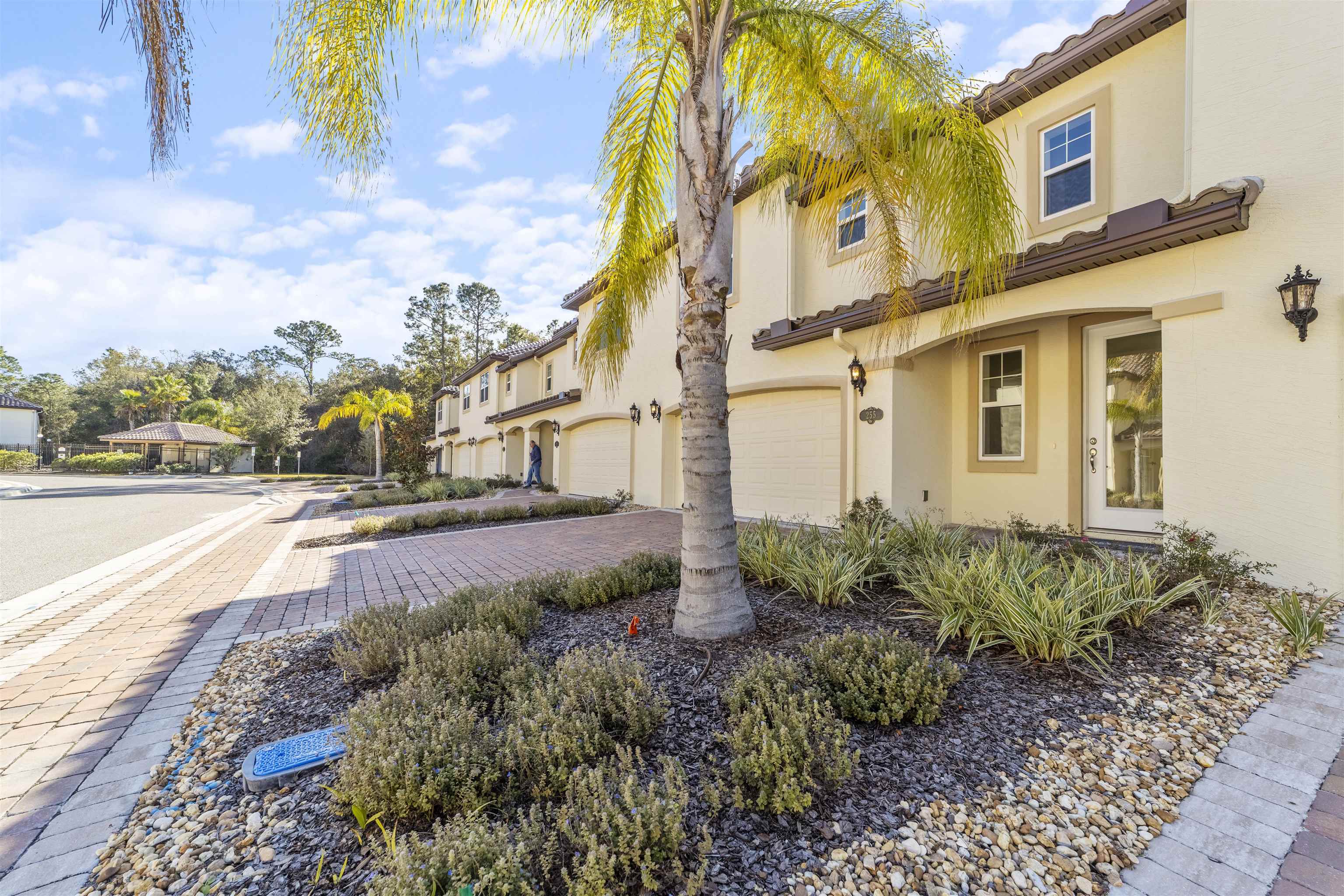 Property Photo: 255 Grand Ravine Drive FL 32086