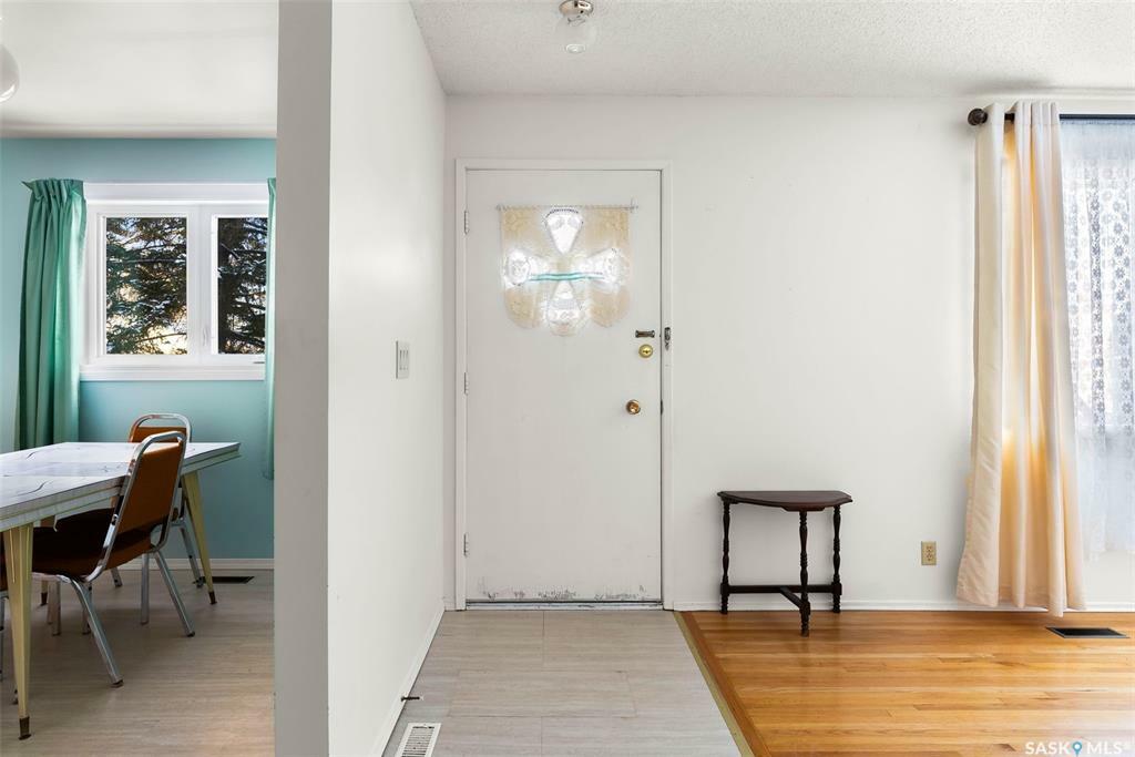 Property Photo:  1759 York Street  SK S4T 4R1 