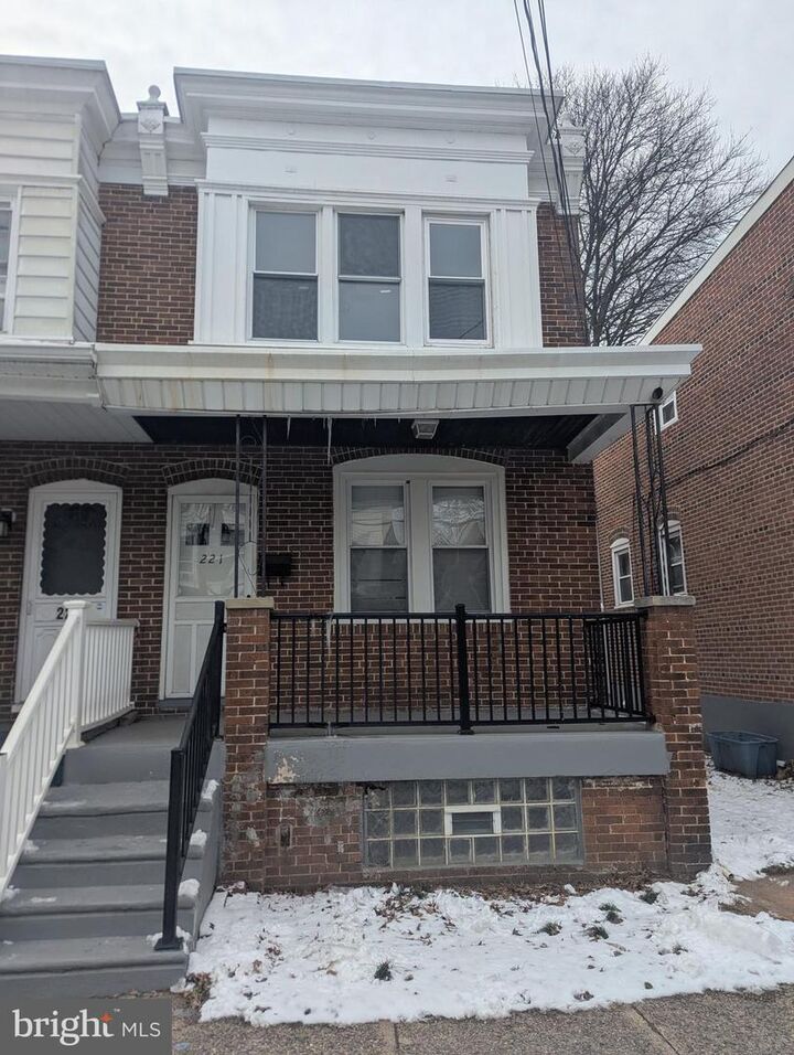 221 Cedar Avenue  Oaklyn NJ 08107 photo