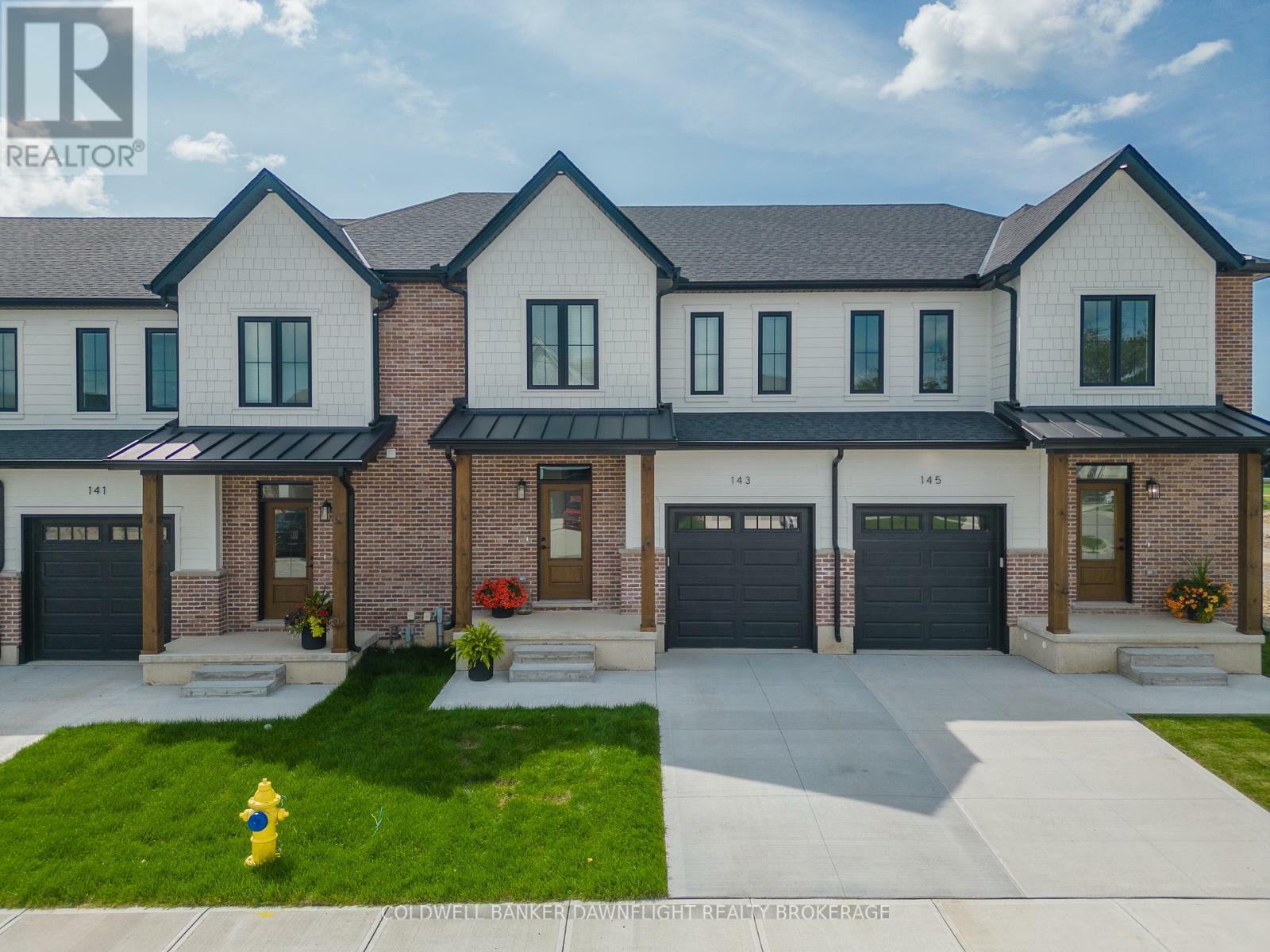 Property Photo: 147 Scotts Drive 45 ON N0M 2J0