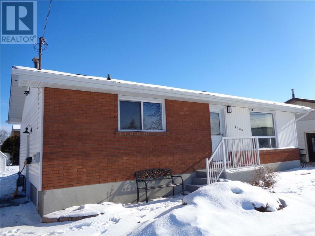 Property Photo:  1180 Attlee Avenue  ON P3A 3J6 