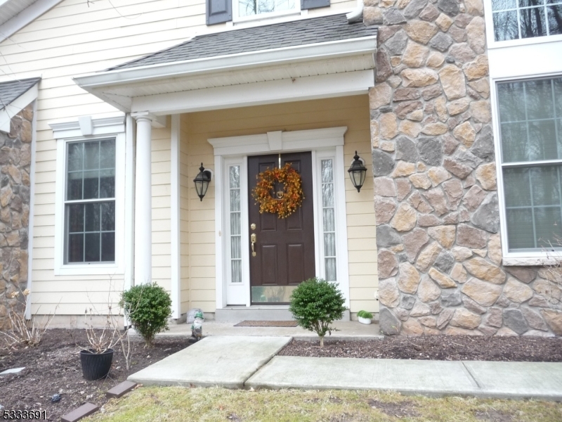 Property Photo:  37 Hopkins Ct  NJ 07054 