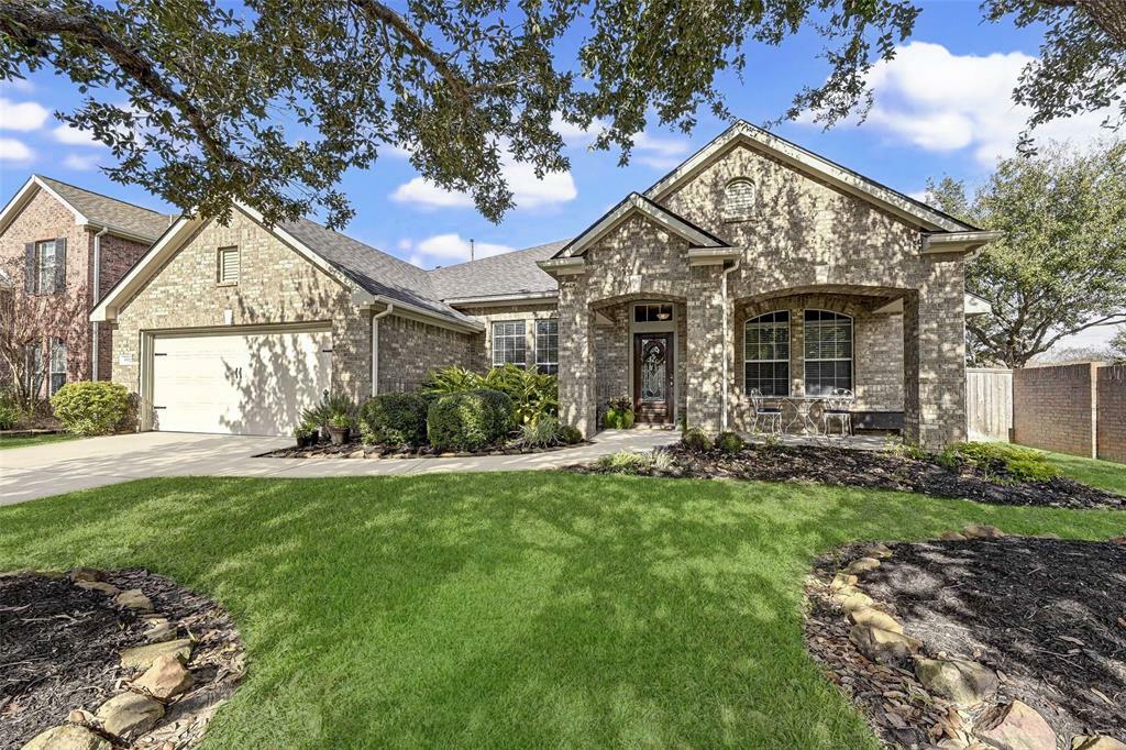 Property Photo:  9502 Empress Crossing Drive  TX 77379 