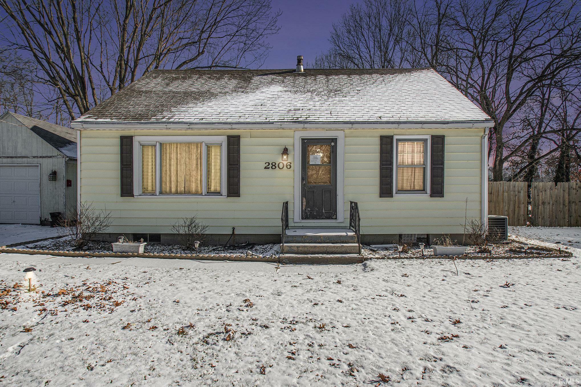 Property Photo:  2806 Cumberland Avenue  IN 46514 