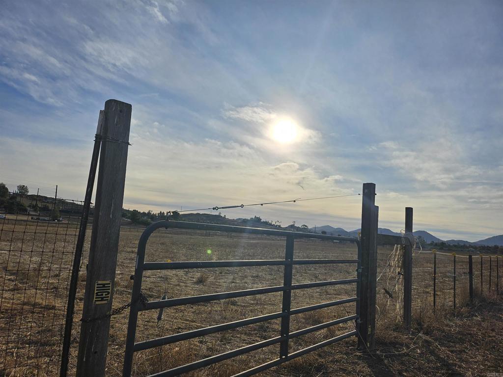 4 .56 Acres Keyes Road  Ramona CA 92065 photo