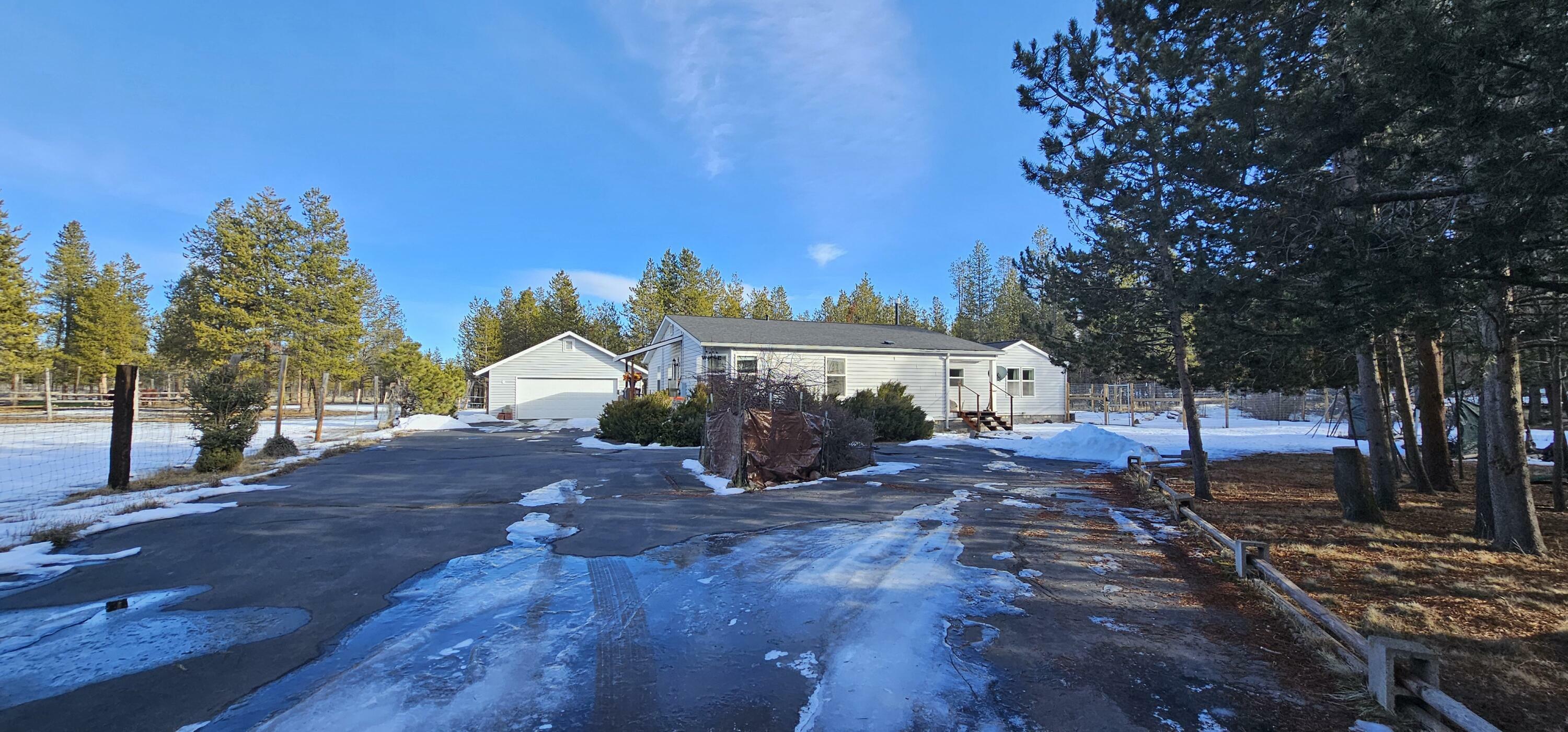 Property Photo:  144927 Greenwood Road  OR 97739 