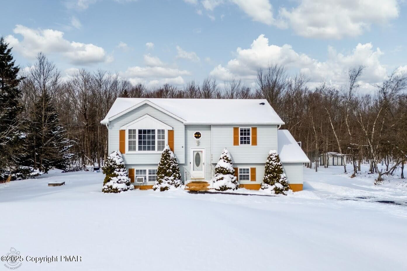 Property Photo: 209 Center Drive PA 18610