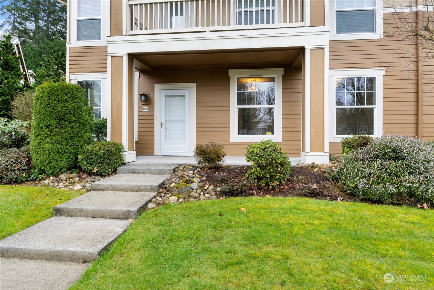 Property Photo:  1775  McNeil Circle A4  WA 98327 
