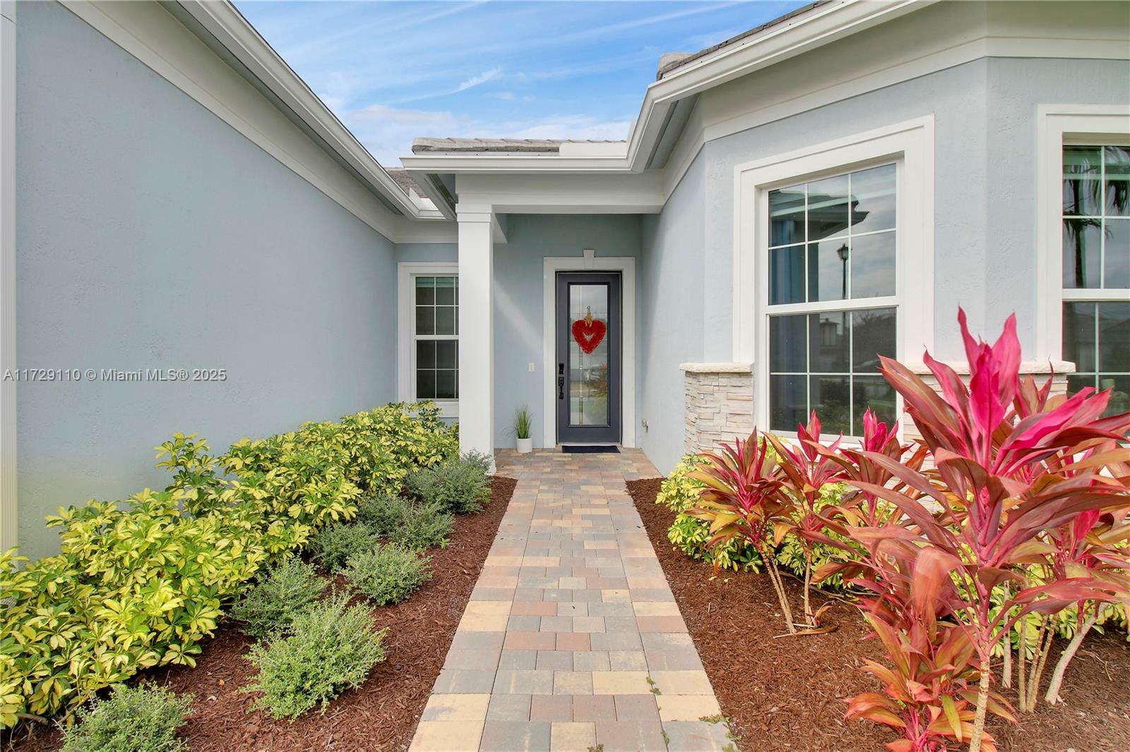 Property Photo:  9657 Mosler Trl  FL 33467 