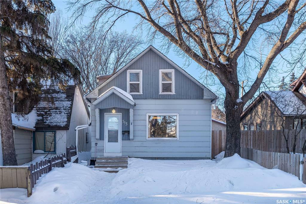 Property Photo:  315 I Avenue N  SK S7L 2G5 