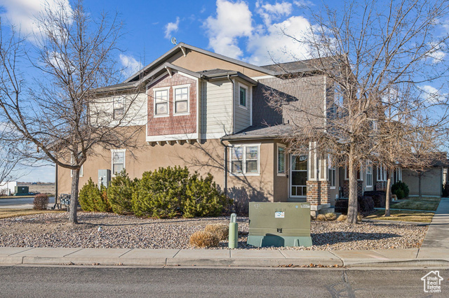 Property Photo:  1369 S Mountain View Blvd  UT 84087 