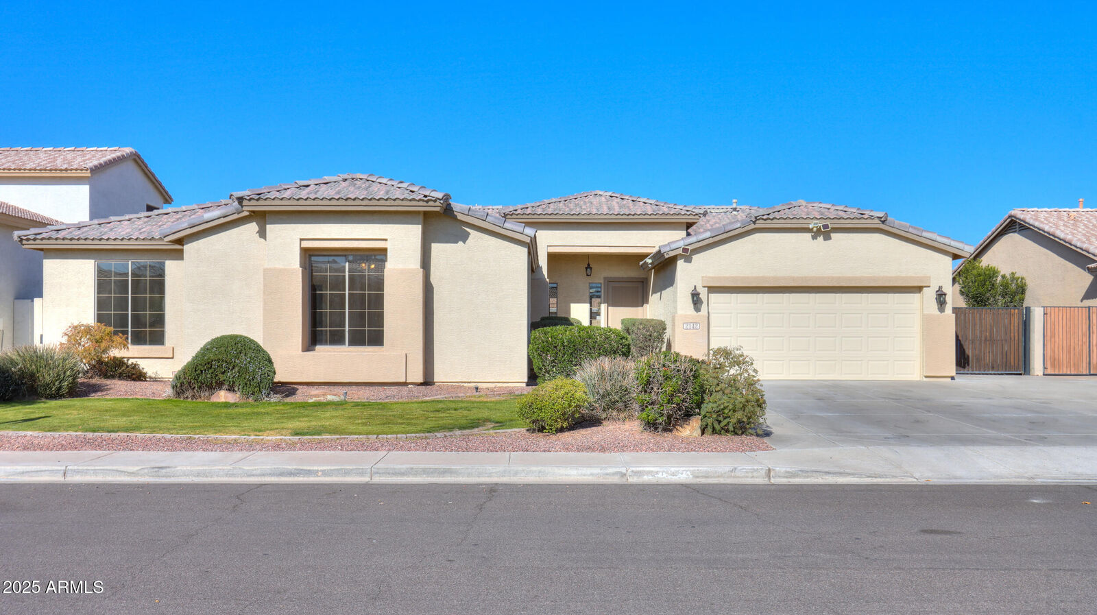 Property Photo:  2142 W Enfield Way  AZ 85286 