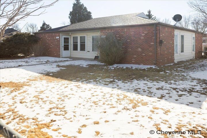 500 Seymour Ave  Cheyenne WY 82007 photo