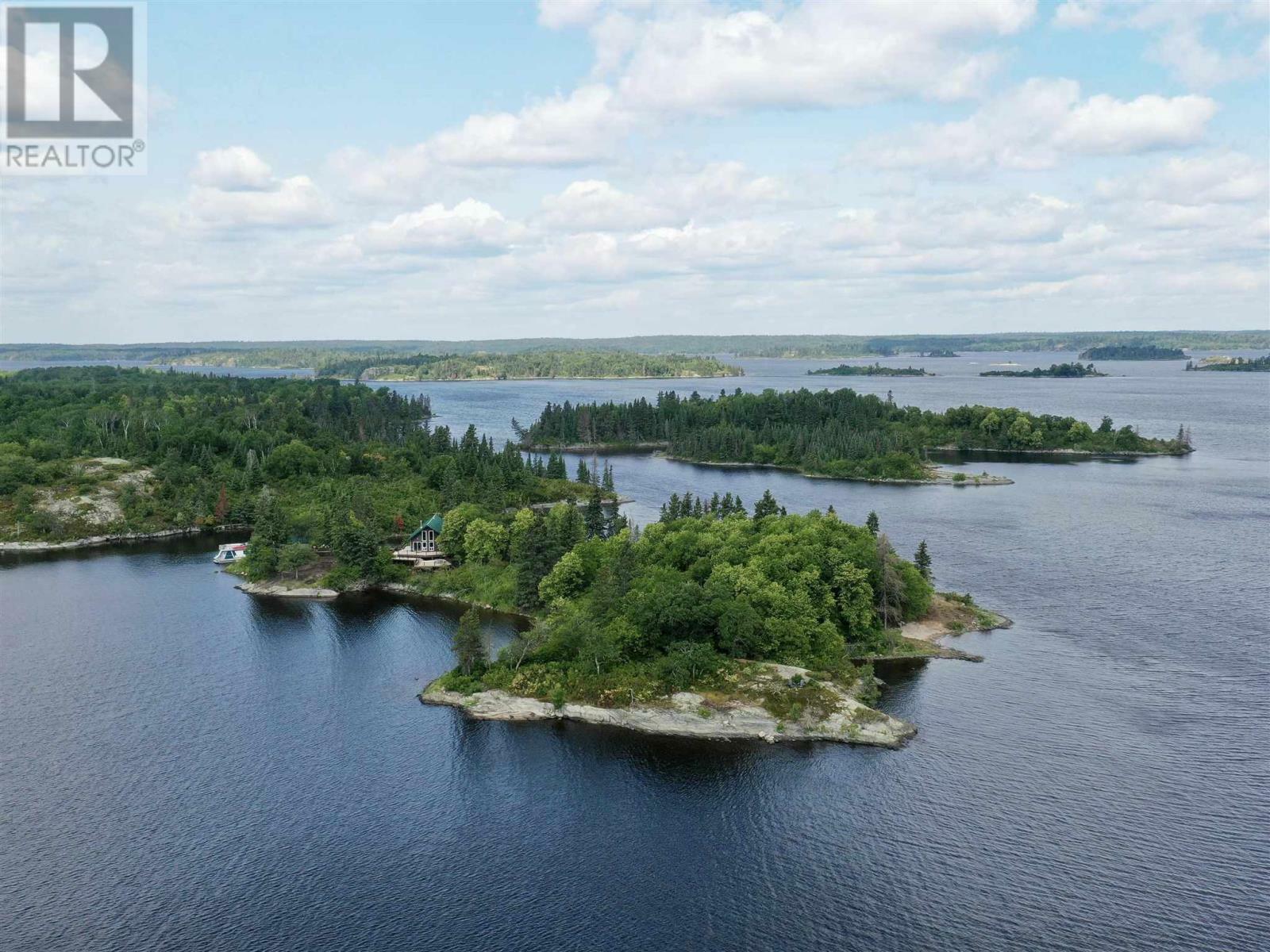 Property Photo:  Private Island Lake Of The Woods  ON P0X 1C0 