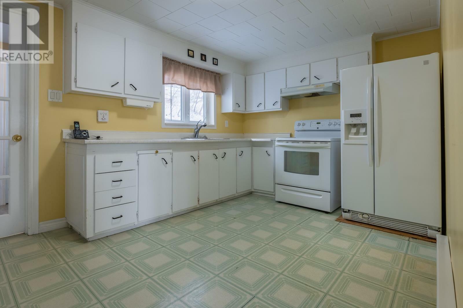 Property Photo:  5 Farnells Lane  NL A2H 2K2 