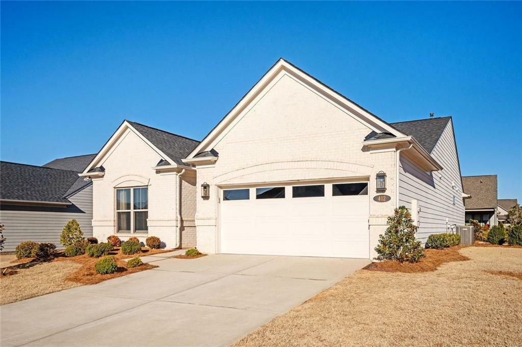 Property Photo: 412 Southbridge Pass GA 30269