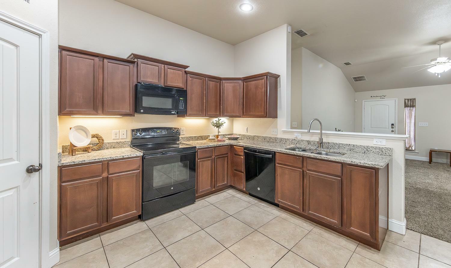 Property Photo:  7021 35th Street  TX 79407 