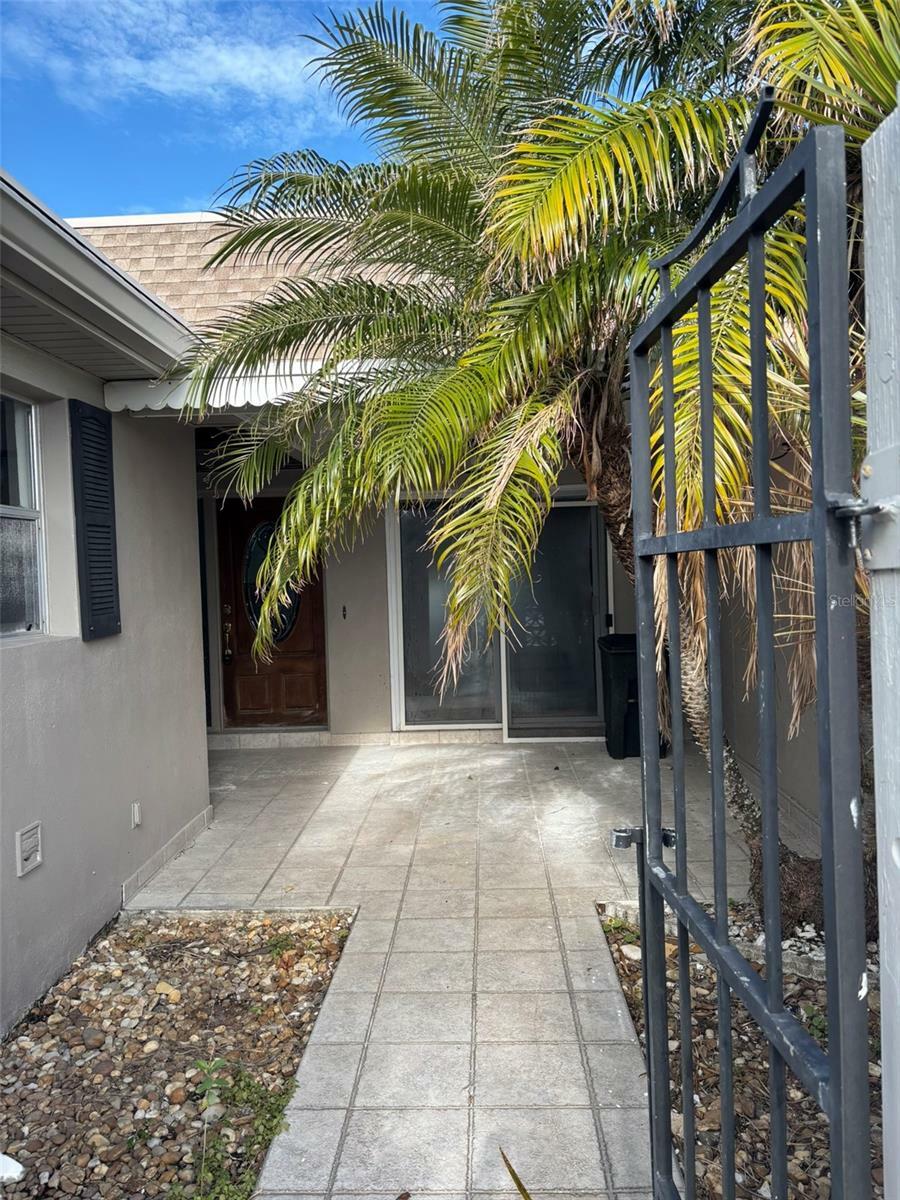 Property Photo: 439 Boca Ciega Point Boulevard N FL 33708