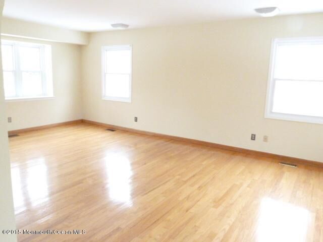 2 Smallwood Lane  Manalapan NJ 07726 photo