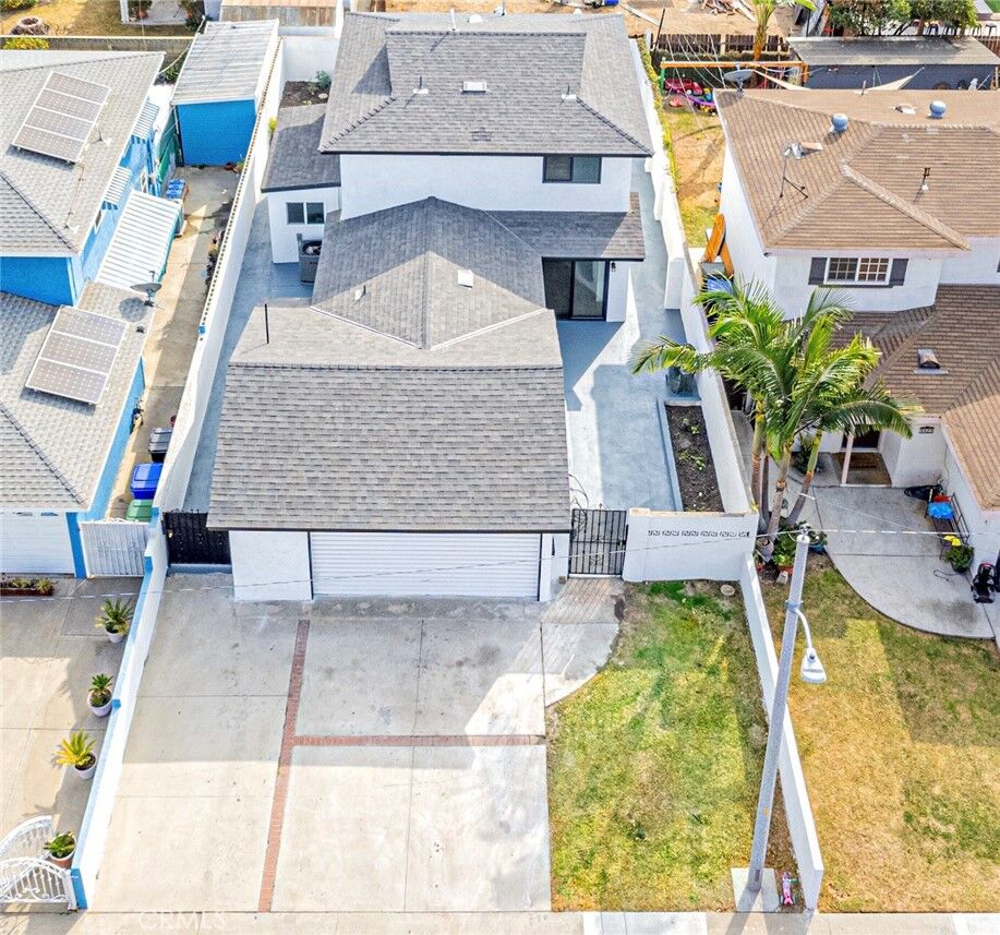 Property Photo:  9824 Hawkstone Avenue  CA 90605 