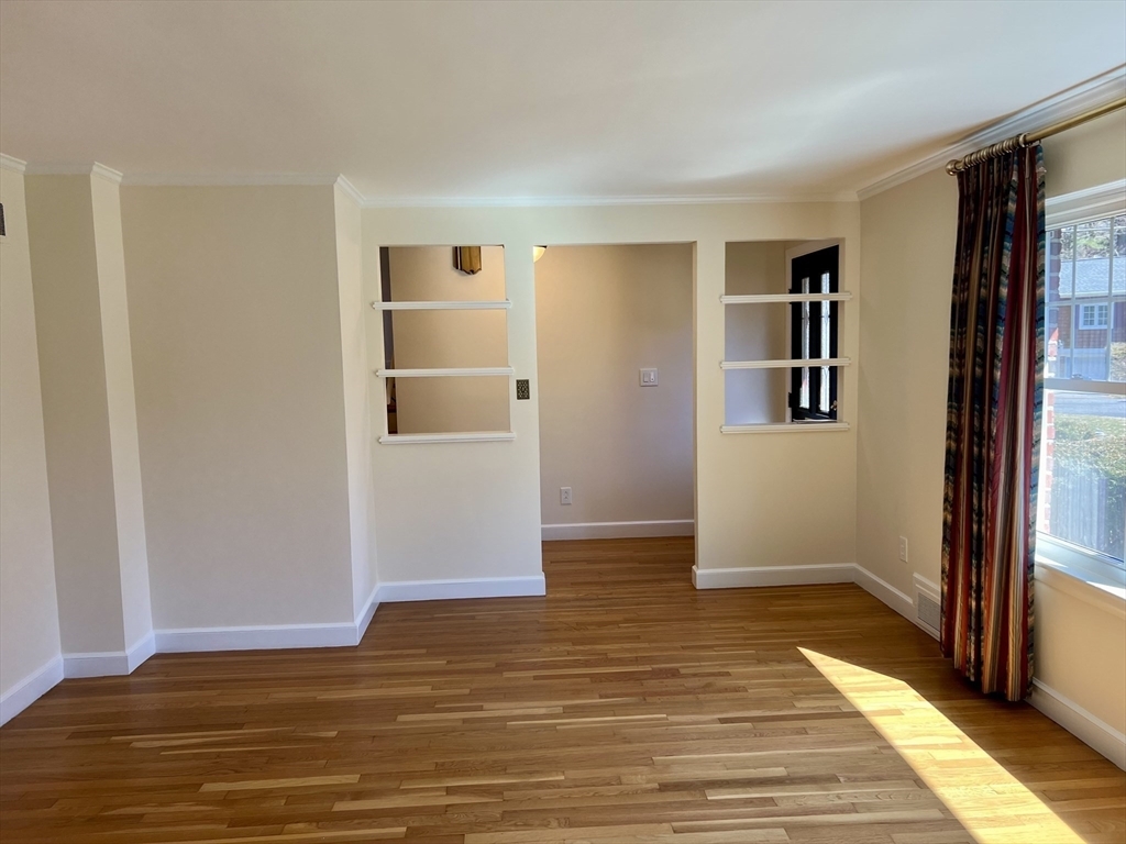 Property Photo:  105 Parker Rd  MA 02482 