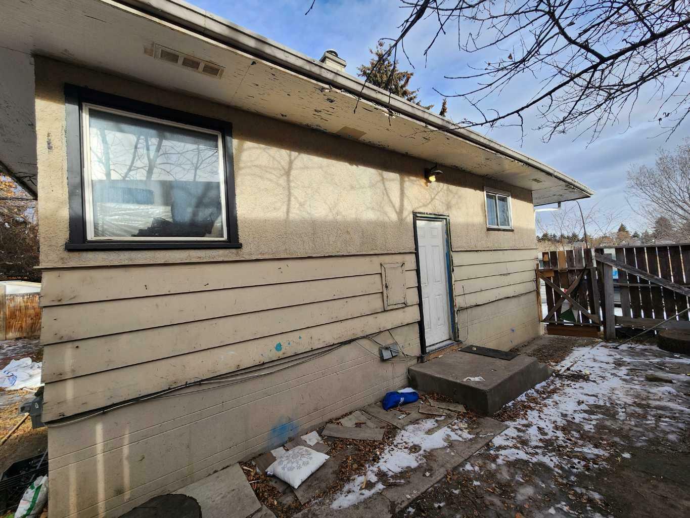 Photo de la propriété:  4231 4 Street NW  AB T2K 1A3 