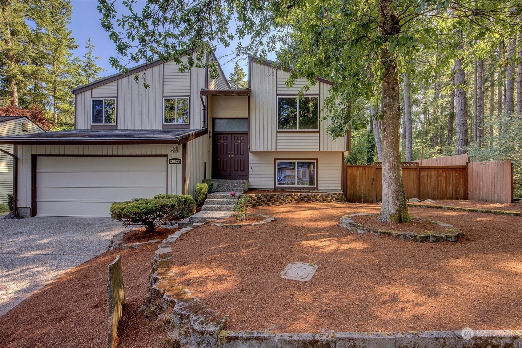 Property Photo:  26628  Timberlane Drive SE  WA 98042 