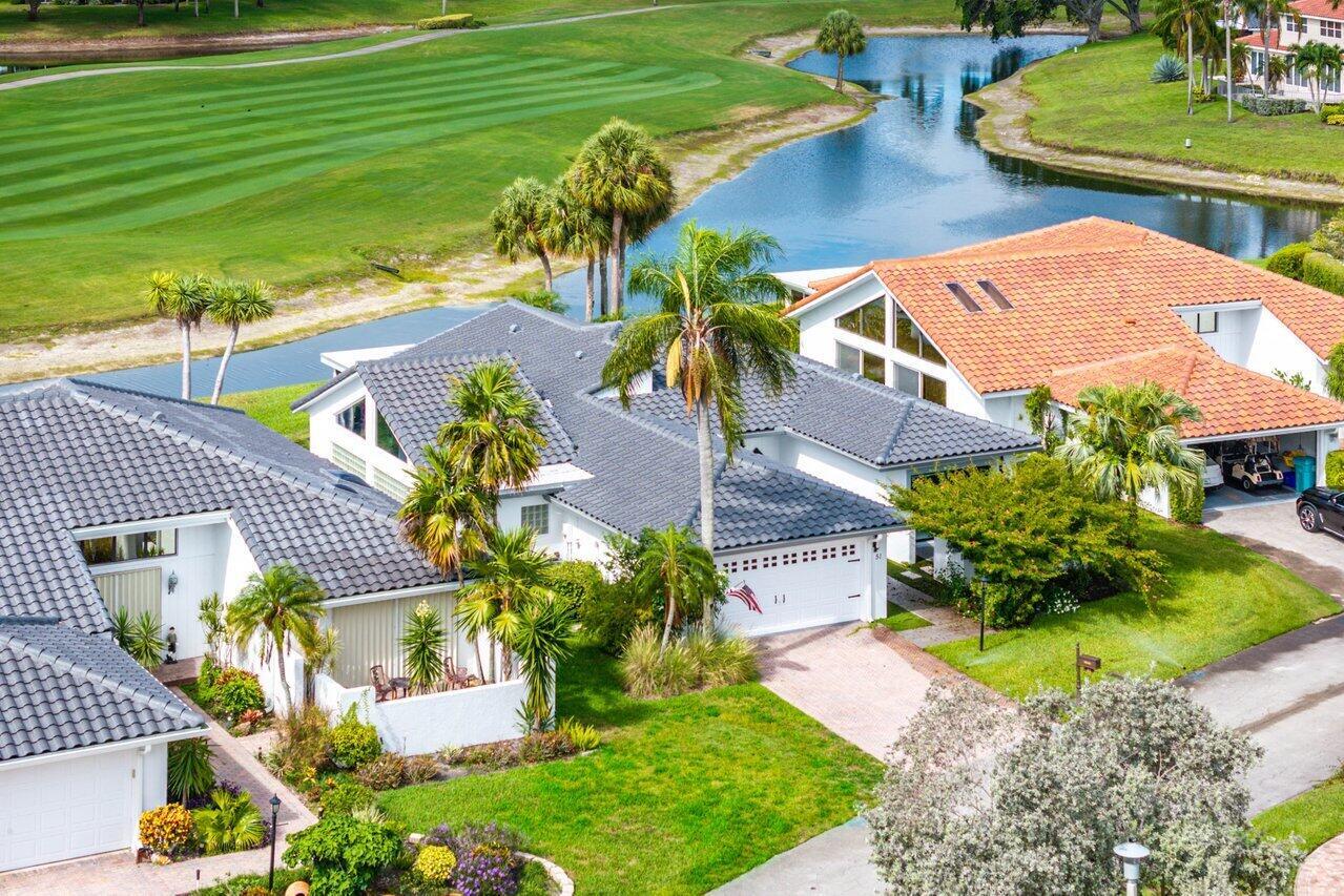 Property Photo: 51 Woods Lane FL 33436